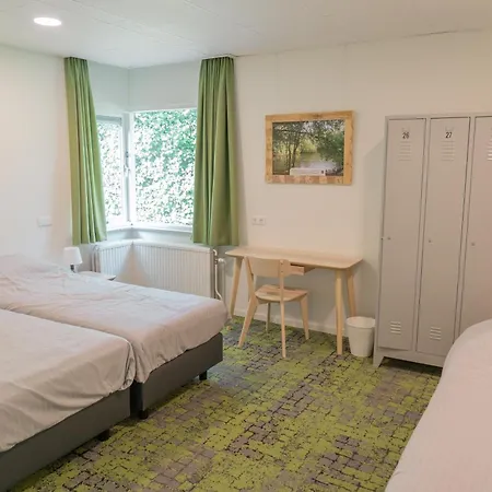 Hostel De Admiraal *