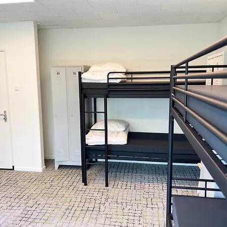 De Admiraal 호스텔