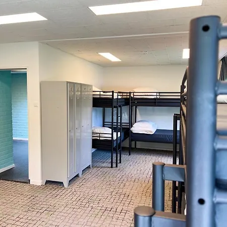 De Admiraal 덴헬데르